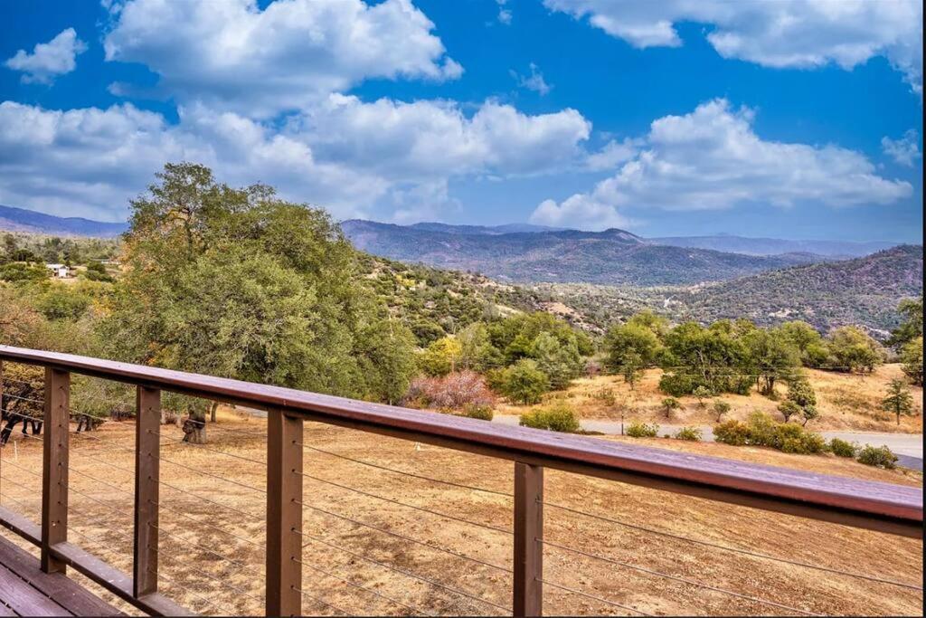 New! Yosemite Mountain Villa, Stunning Views -More Oakhurst Exterior photo